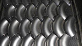 What are the advantages of seamless steel elbow