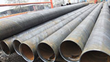 What are the factors that cause horizontal stripes in spiral seam submerged arc welded steel pipes