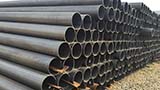 Anti-corrosion treatment methods for steel pipes and pipelines